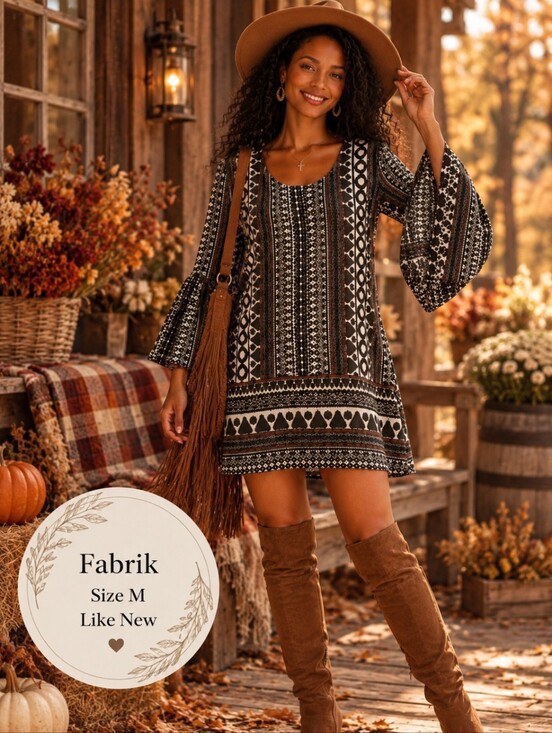 fab'rik Dresses & Skirts - Fab'rik Boho Printed Bell Sleeve Mini Dress | Size M